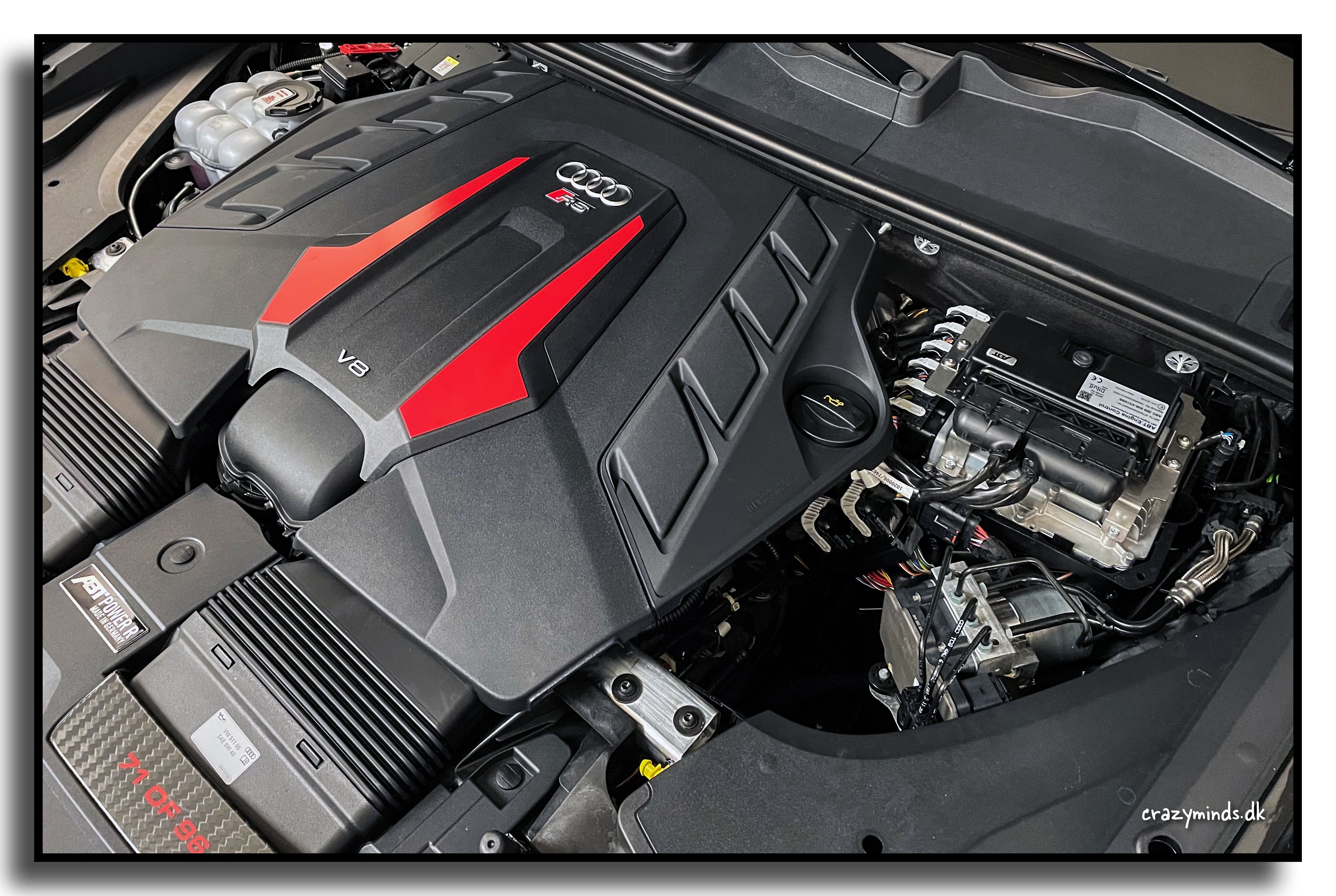 Audi ABT RSQ8 motor